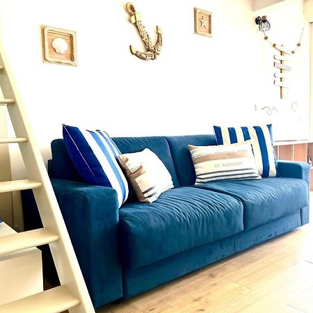 Studio Eclat Marine 3 Etoiles - Vue Mer - Parking-Clim-Plage A 20 Metres - Capitalchic Services Saint-Aygulf Frejus Bagian luar foto